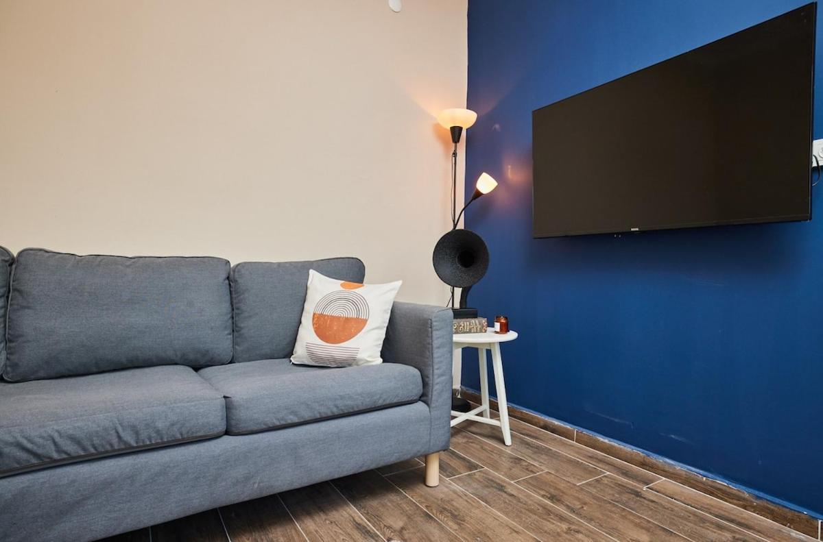Stunning 3br 3bathroom 3ac Near Metro D4 * İstanbul