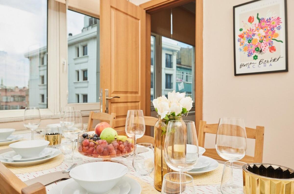 Daire Stunning 3br 3bathroom 3ac Near Metro D4 İstanbul